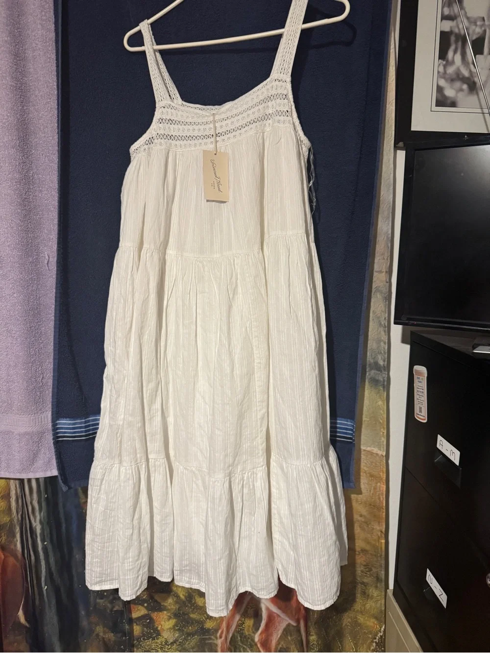 Universal Thread White Cotton Tiered Midi Dress with Crochet Yoke - Picture 1 of 3